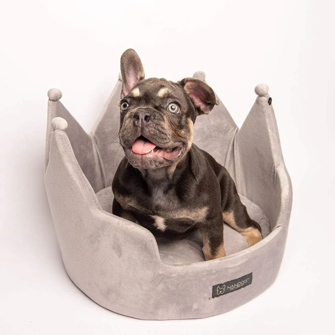 NANDOG Crown Cozy Round Bed in Gray - Ultra Soft Micro Plush Fabric - Washable, Crate-Compatible & Perfect for Small Dogs & Cats to Lounge in Comfort