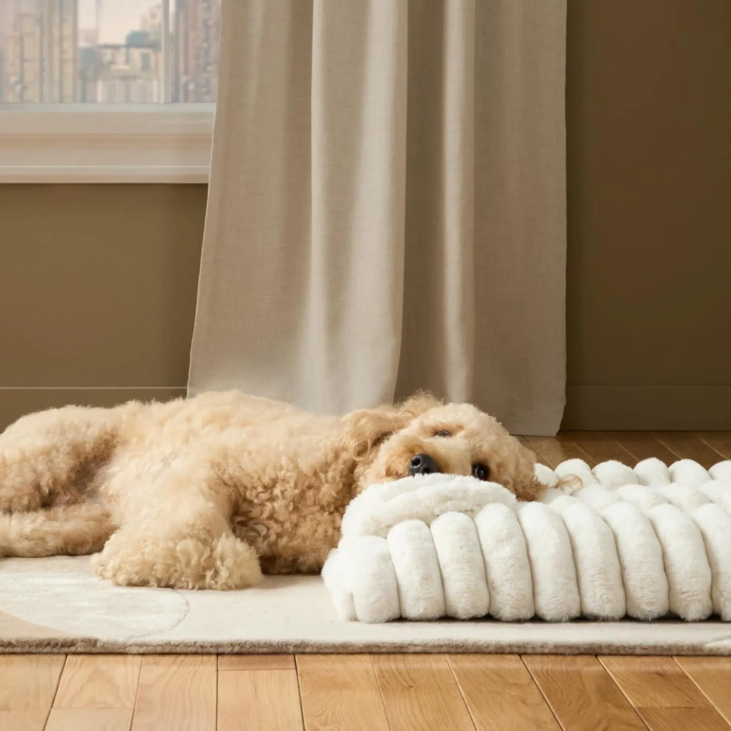 TOWN & COUNTRY LUXE CuddleTown Ribbed Bubble Stripe Pillow Crate Mat Pet Bed, Machine Washable Cover, Soft & Calming, Non-Slip Bottom, Cream, Extra Small 23"x17"x3"